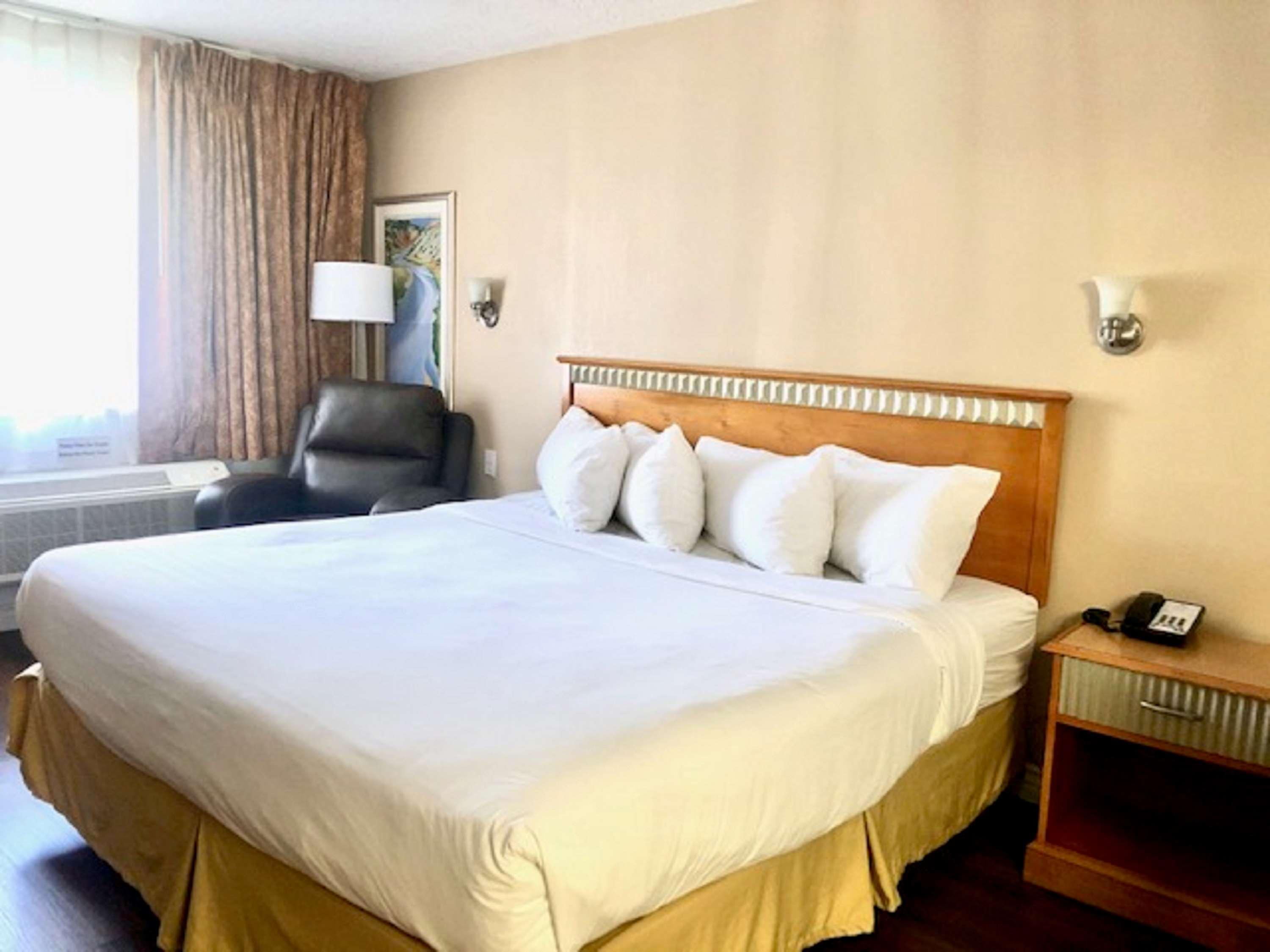 Surestay Plus Hotel By Best Western Albuquerque I-40 Eubank Екстер'єр фото